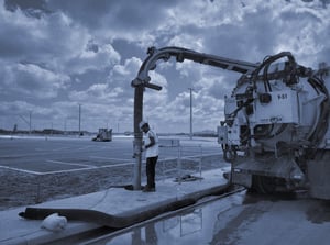 Cloud9 operator completing a hydrovac job